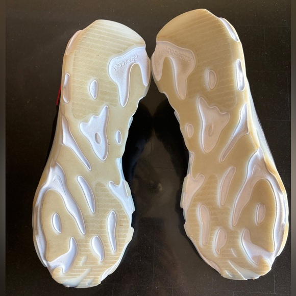 Mens Nike Sneakers - Size 11.5 - Picture 2 of 5